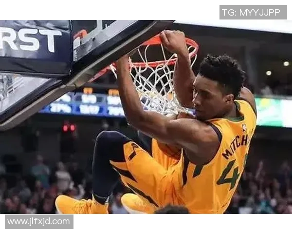 米切尔解析联防对策:团队优先转移球,无人争做孤胆英雄 米切尔解析联防对策:团队优先转移球,无人争做孤胆英雄