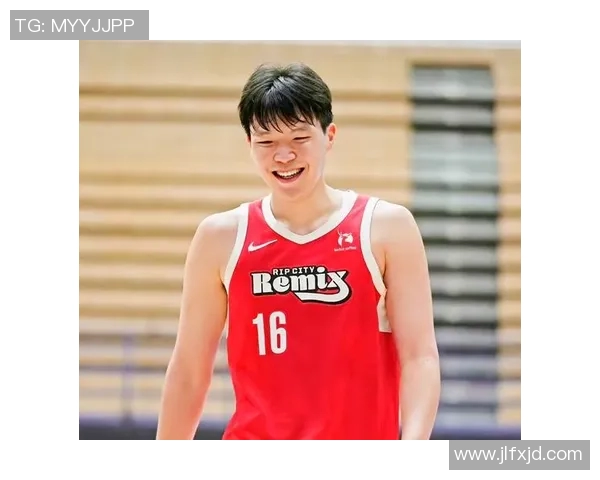 开拓者真核背伤成隐患 杨瀚森处境亦将受到影响？